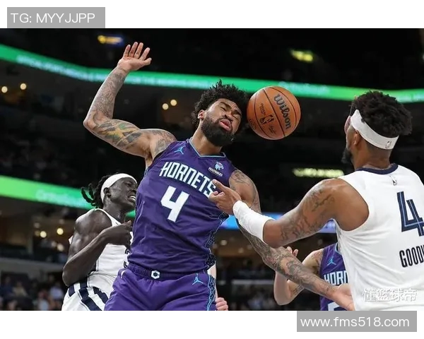 灰熊与雷霆对决分析：球队状态战术特点及胜负关键因素探讨